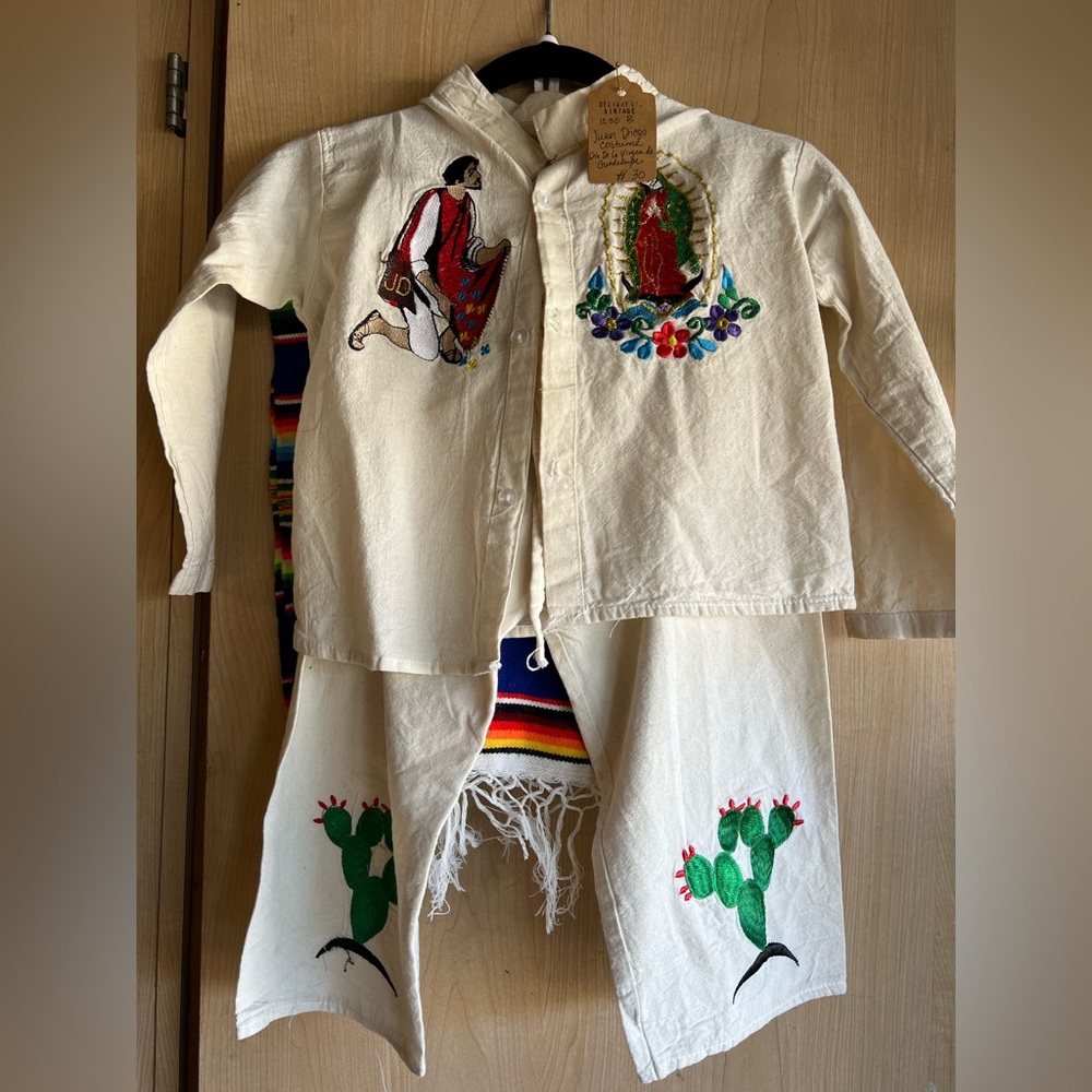 Juan Diego traditional Mexican outfit